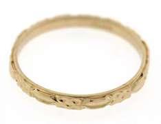 Vintage Style Carved Band Ring