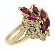 Beautiful 14kt YG Ruby Diamond Cluster Ring