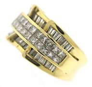 Luxurious 18kt Princess & Baguette Cut Diamond Ring