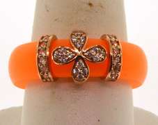 Preciosa 'A La Mode' Clover on Orange Ring