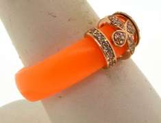 Preciosa 'A La Mode' Clover on Orange Ring