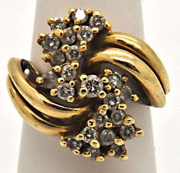 LADIES 14K YELLOW GOLD RING