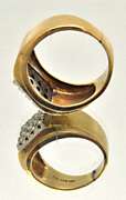 MEN'S 10K GOLD DIAMOND RING.