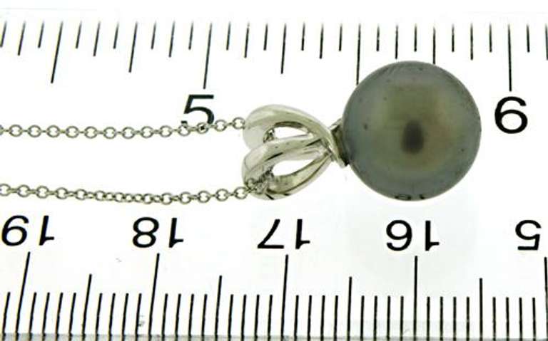 Simple & Elegant 14kt WG Tahitian Pearl Necklace