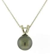 Simple & Elegant 14kt WG Tahitian Pearl Necklace
