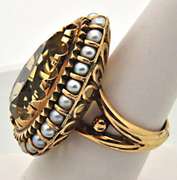 30 CARAT CTRINE/PEARL RING IN 14 KT YELLOW GOLD