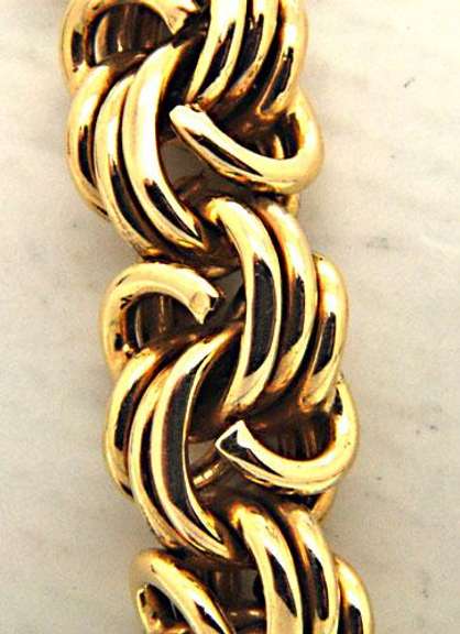 LADIES 18 KT YELLOW GOLD BRACELET.