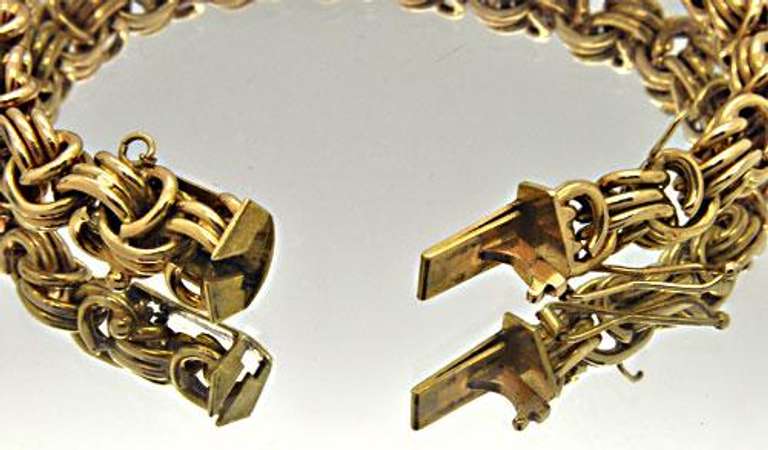 LADIES 18 KT YELLOW GOLD BRACELET.