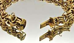 LADIES 18 KT YELLOW GOLD BRACELET.