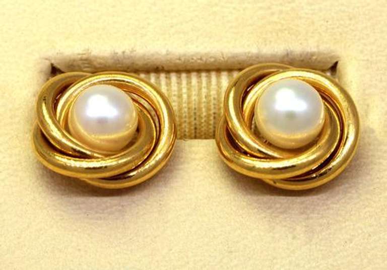 Gold Nest Pearl Post Earrings
