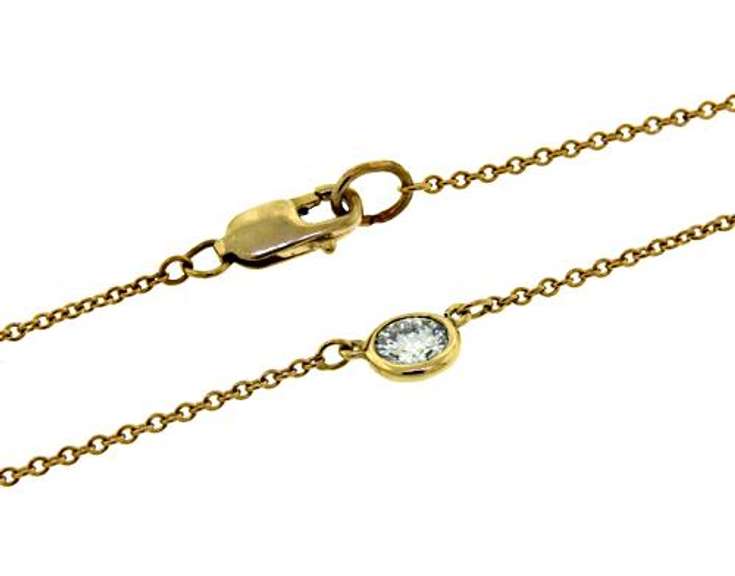 Classic 18kt YG Diamond Pendant Necklace