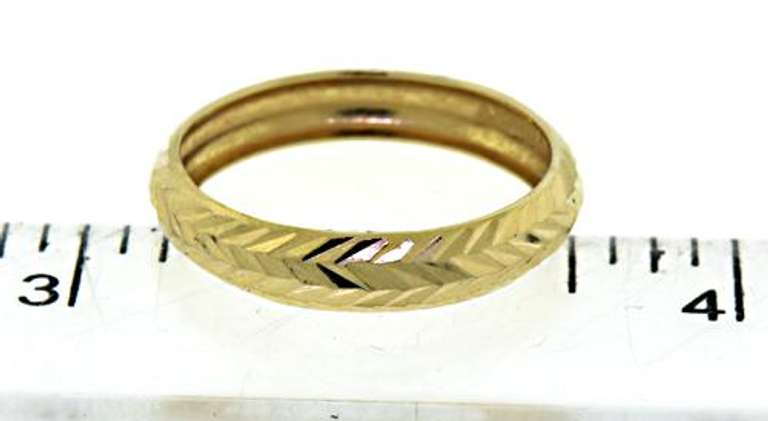 Diamond Cut Gold Band