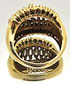 14 KT GOLD RING COVERED WITH DIAMONDS.