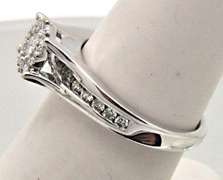LADIES 14 KT WHITE GOLD DIAMOND ENGAGEMENT RING