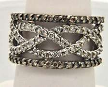 CLASSIC 14KT LADIES DIAMOND BAND