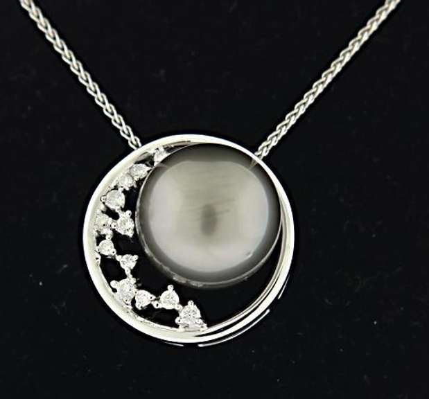 White Gold Tahitian Pearl and Diamond Pendant Necklace