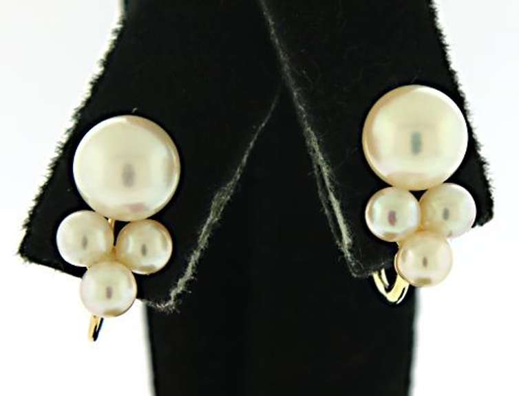 Nice Fresh Water Pearl Earrings