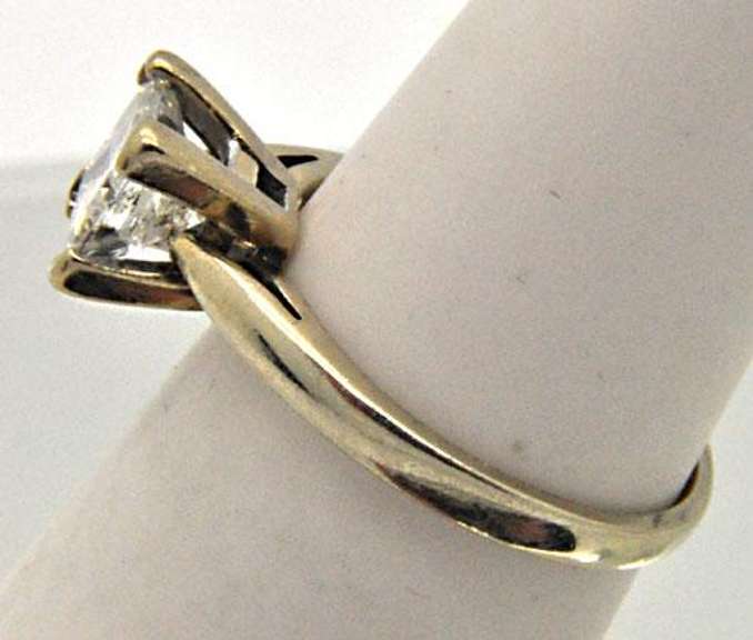 LADIES 1.00 CT SOLITAIRE ENGAGEMENT RING, 14KT