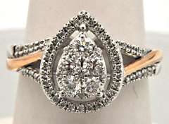 14 KT WHITE GOLD LADIES DIAMOND RING.