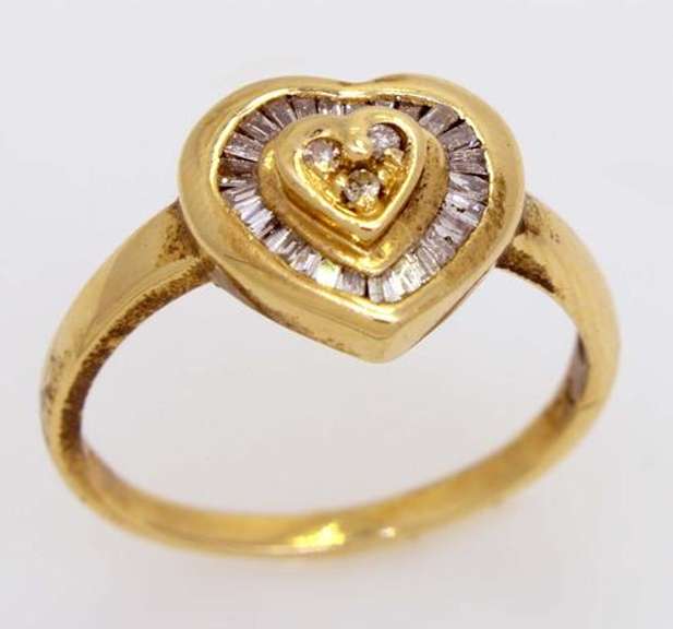 Diamond Heart Ring in Gold, Size 6.25