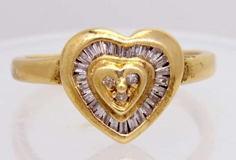 Diamond Heart Ring in Gold, Size 6.25