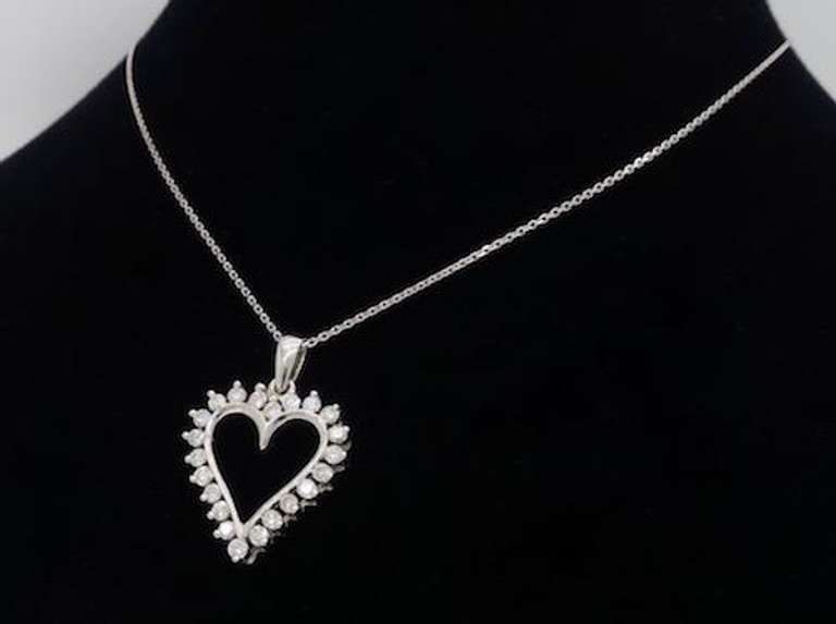 1.00CTW Heart Shaped Diamond Necklace