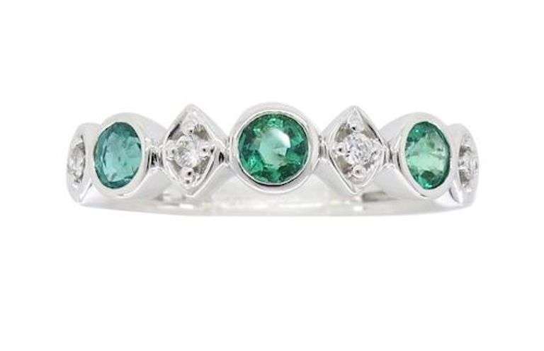 Emerald & Diamond Band
