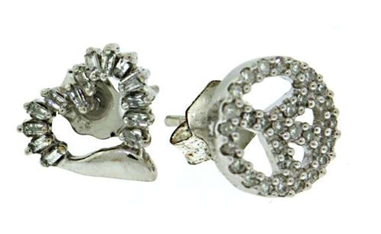 Heart and Peace Sign Pair of Earrings