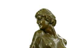 Special Patina Bronze Sculpture