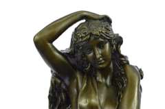 Classic Patoue Female Figure Bookend Bronze Statue
