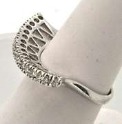 LADIES 14KT WHITE GOLD AND DIAMOND RING
