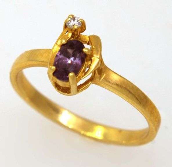 Purple Sapphire Ring in Gold, Size 5.5