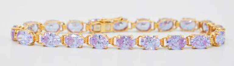 15 Carat Gemstone Bracelet in Solid Gold!