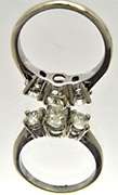 14 KT WHITE GOLD LADIES DIAMOND RING