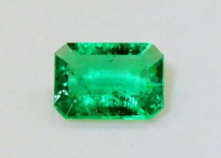 Stunning Natural Emerald - 0.27 ct.