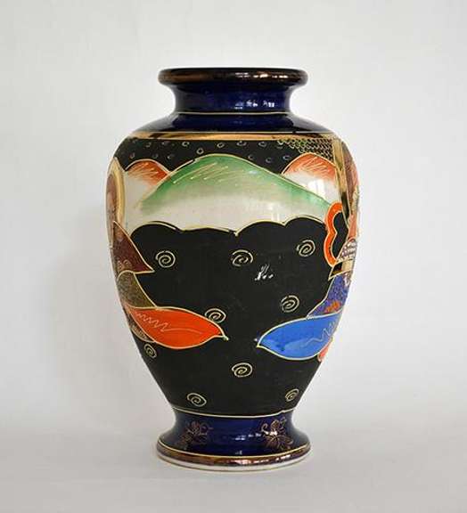 Old Satsuma Style Japanese Handpainted  Ceramic Vase