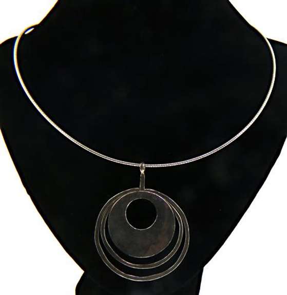 Sterling Silver Silpada Triple Circle Necklace