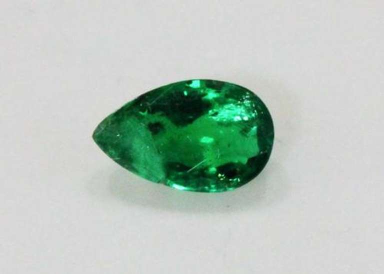 Fine Natural Emerald - 0.25 ct.