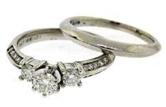Beautiful 3 Stone Knife Bridal Set
