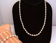 Pearl & Gold Bead Necklace and Bracelet