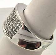 14 KT WHITE GOLD WIDE DIAMOND BAND. 1.50 carat tw.