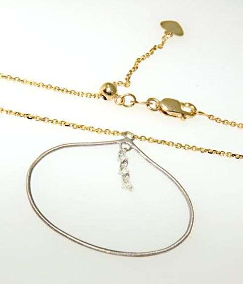Nice 14kt Yellow Gold 0.30ctw 3 Stone Dangle Diamond Pendant on Chain