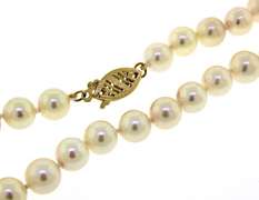 Very Fine Peach 6mm Pearl Necklace with 14kt Yellow Gold Clasp