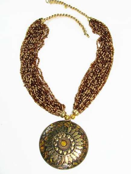 Attractive Ethnic Art, Handcrafted Beaded Necklace