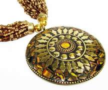 Attractive Ethnic Art, Handcrafted Beaded Necklace