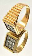 MEN'S 14 KT GOLD DIAMOND RING.