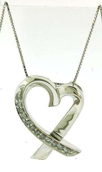 Lovely Ribbon Heart Pendant Necklace with Diamonds