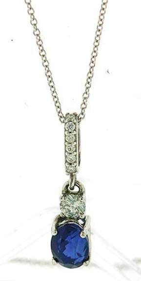 CLASSIC DIAMOND & SAPPHIRE PENDANT NECKLACE