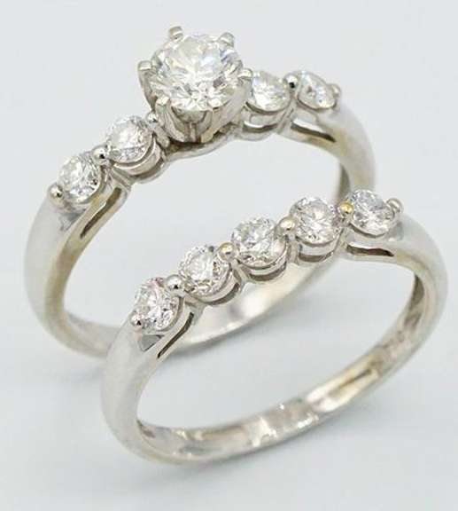 1.25 CTW Diamond Bridal Set in 18K