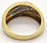 MEN'S 14 KT GOLD DIAMOND RING/BAND.